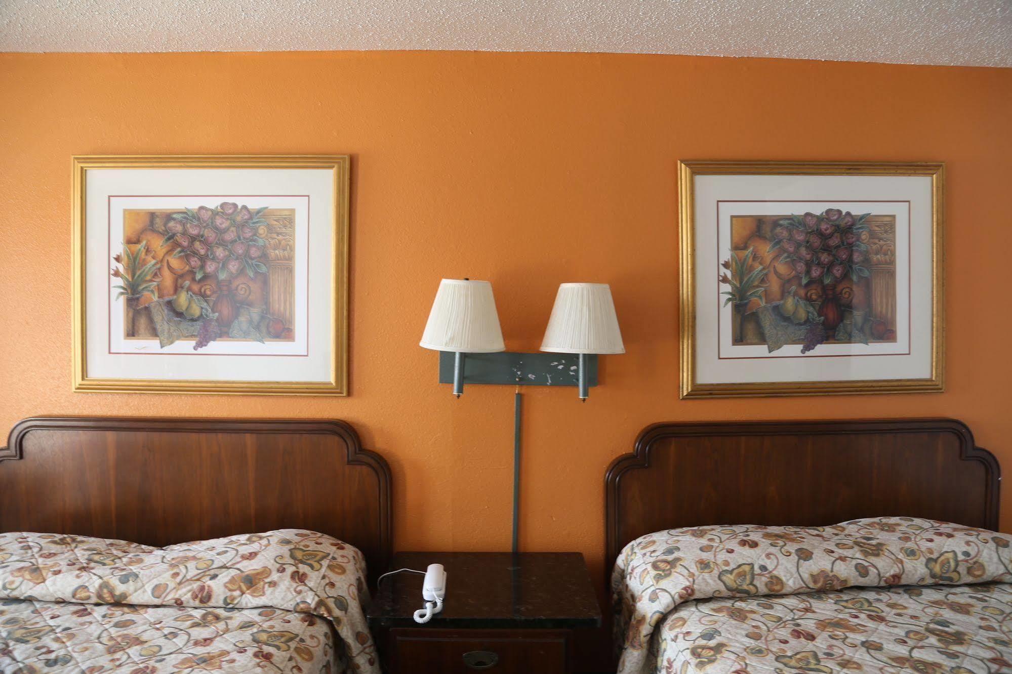 Sherman Inn Extérieur photo