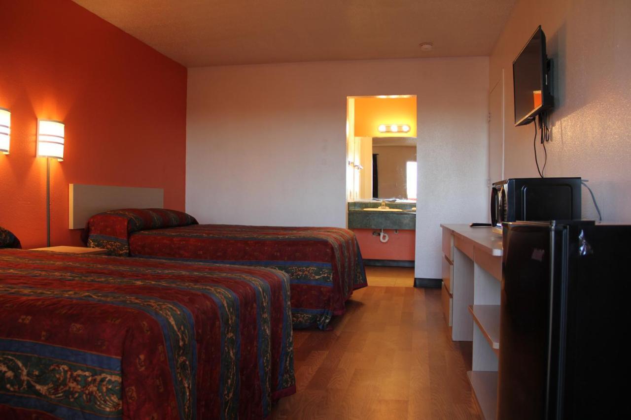 Sherman Inn Extérieur photo
